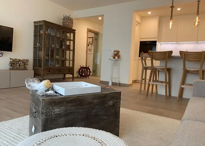 Northastic Suite